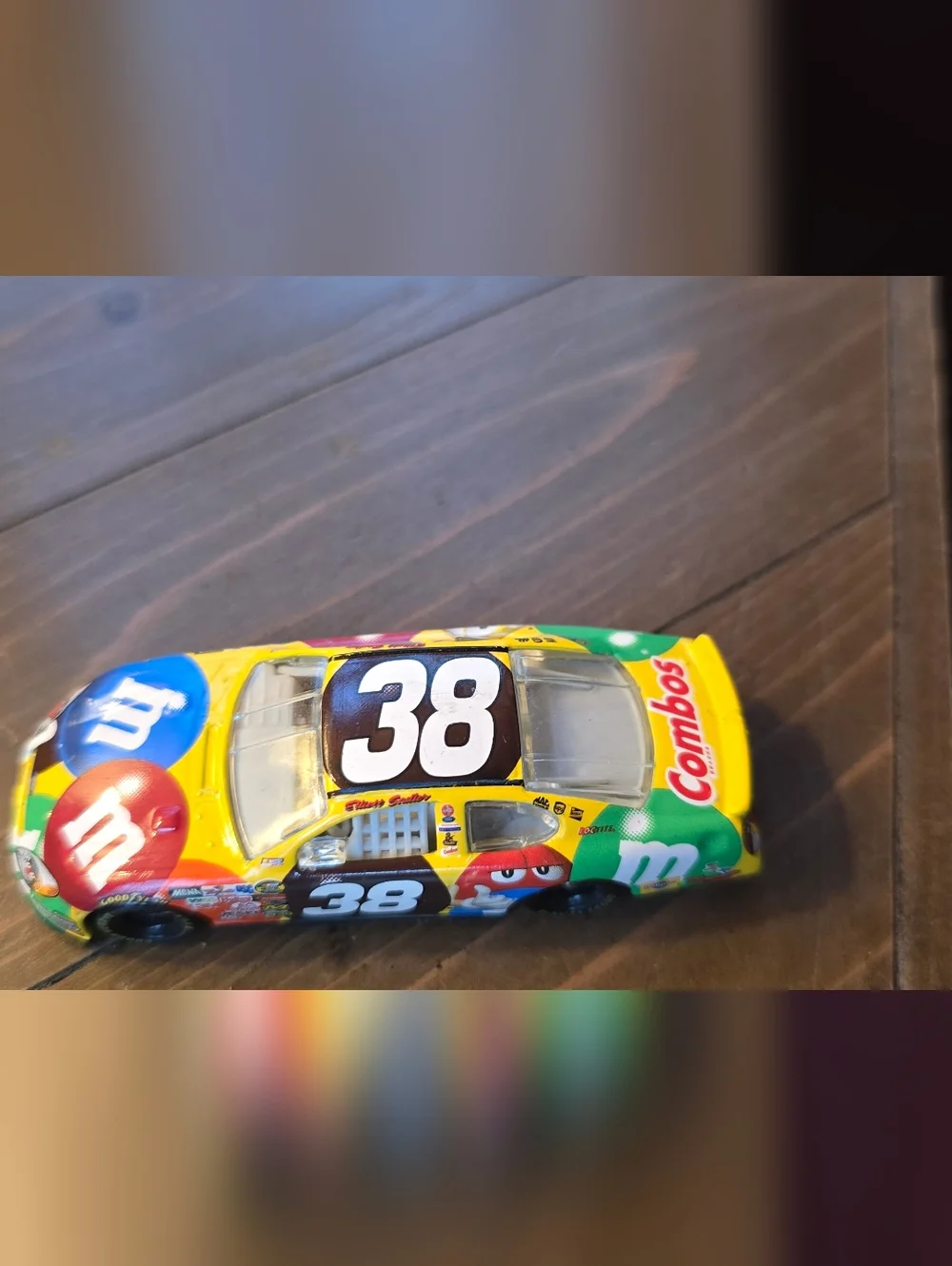 Lot 2 Nascar 1:64 Diecast Cars #38 Elliot Sadler M&Ms 4th Of July 2005 Combos